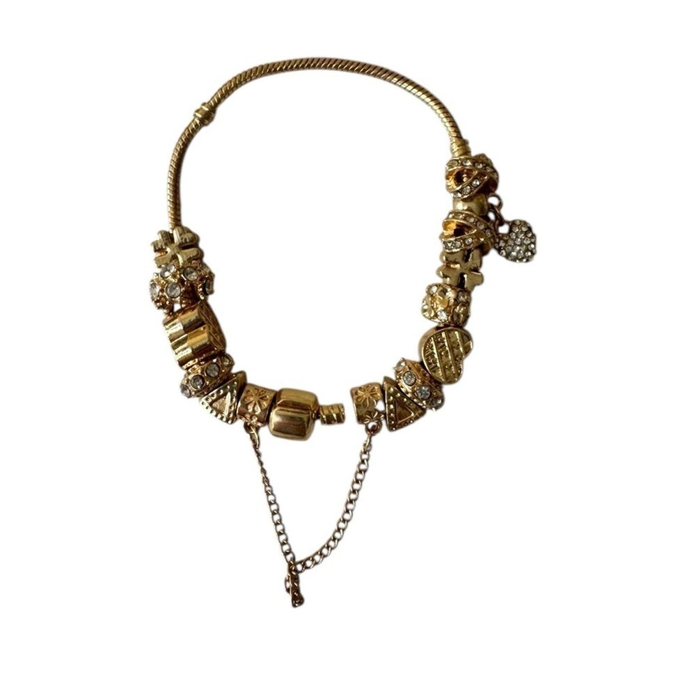 Gold‎ Tone Charm Bracelet Good Luck Boho NWOT Y2K Chic Glam Beaded Retro